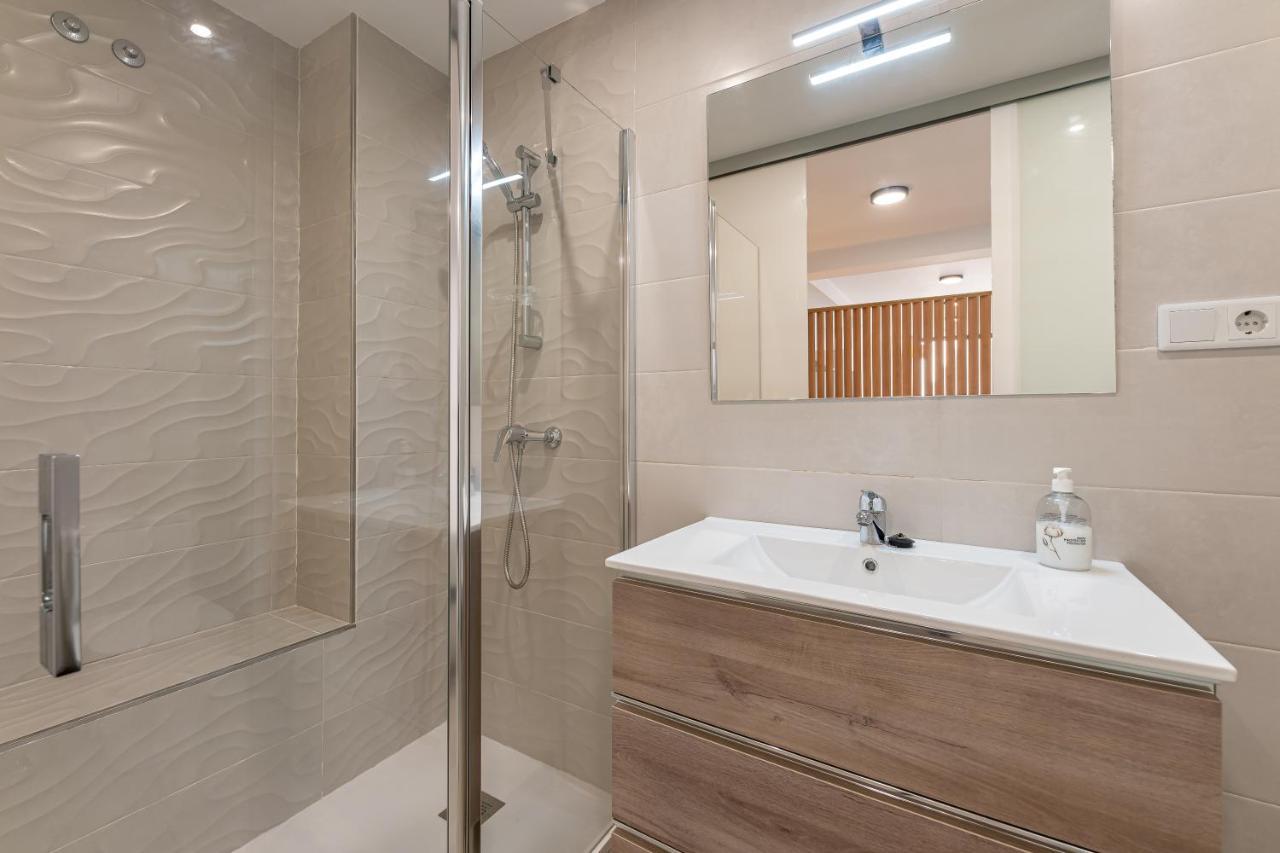 La Trinidad Suites Фуенхірола Екстер'єр фото