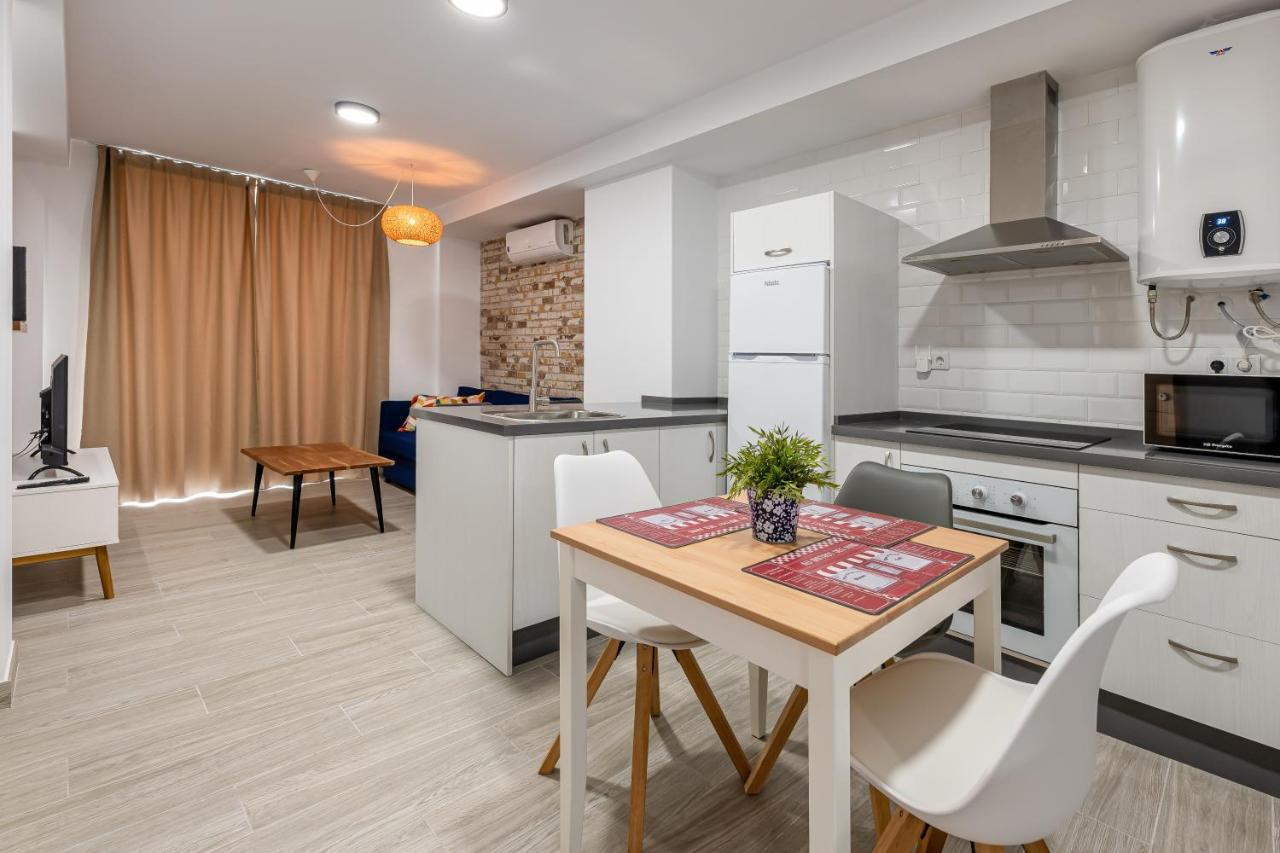 La Trinidad Suites Фуенхірола Екстер'єр фото